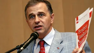 Geoană invită partidele, săptămâna viitoare, la discuţii pe tema pactului pentru educaţie