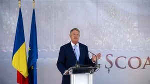 Klaus Iohannis, la ultima ceremonie de deschidere a anului şcolar în calitate de preşedinte: Avem fondurile necesare să continuăm modernizarea spaţiilor de învăţământ