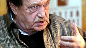 Scriitorul rus Vasili Aksionov a murit