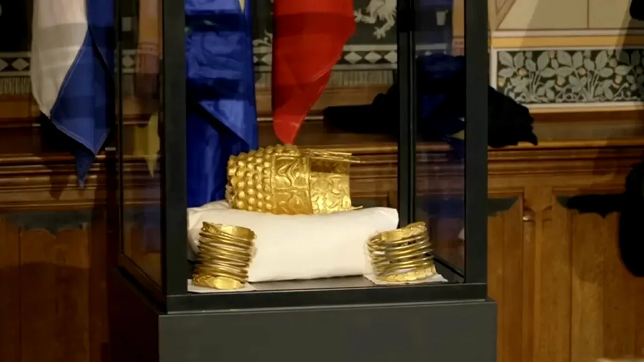 Procesul furtului coifului dacic de la Coțofenești se complică