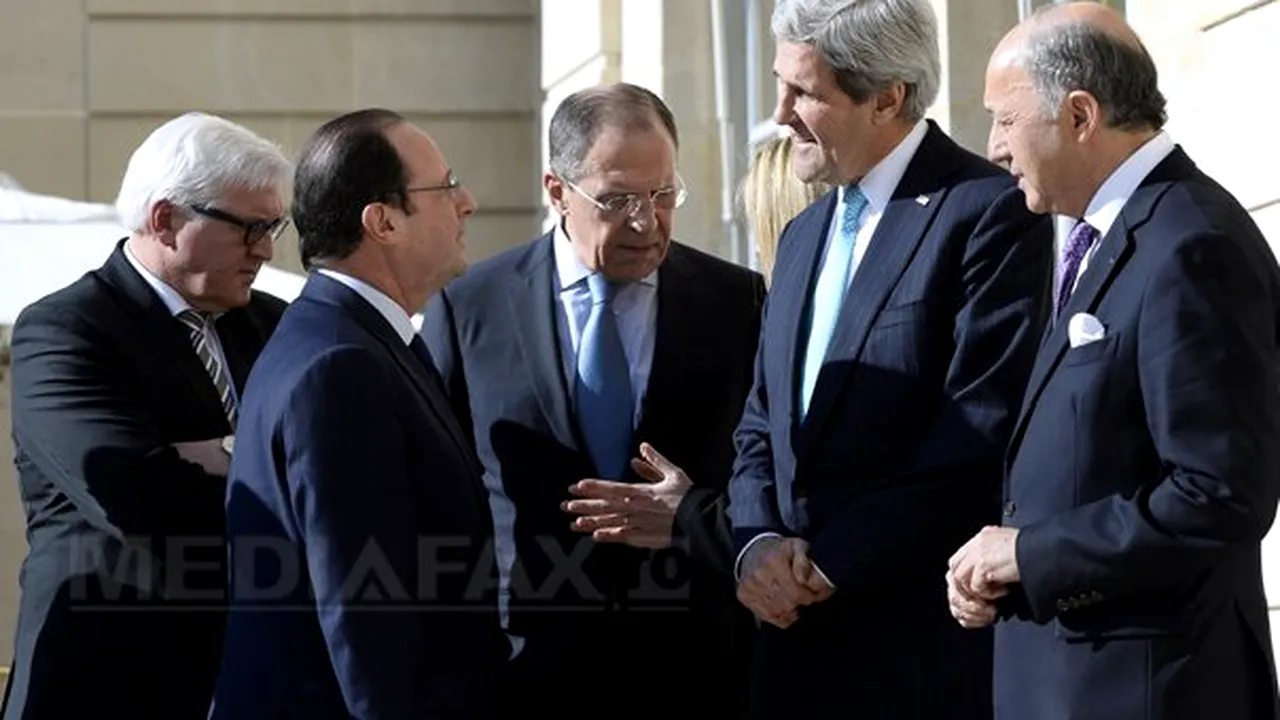 Kerry şi Lavrov şi-au reafirmat, la Paris, angajamentul faţă de stabilitatea Ucrainei