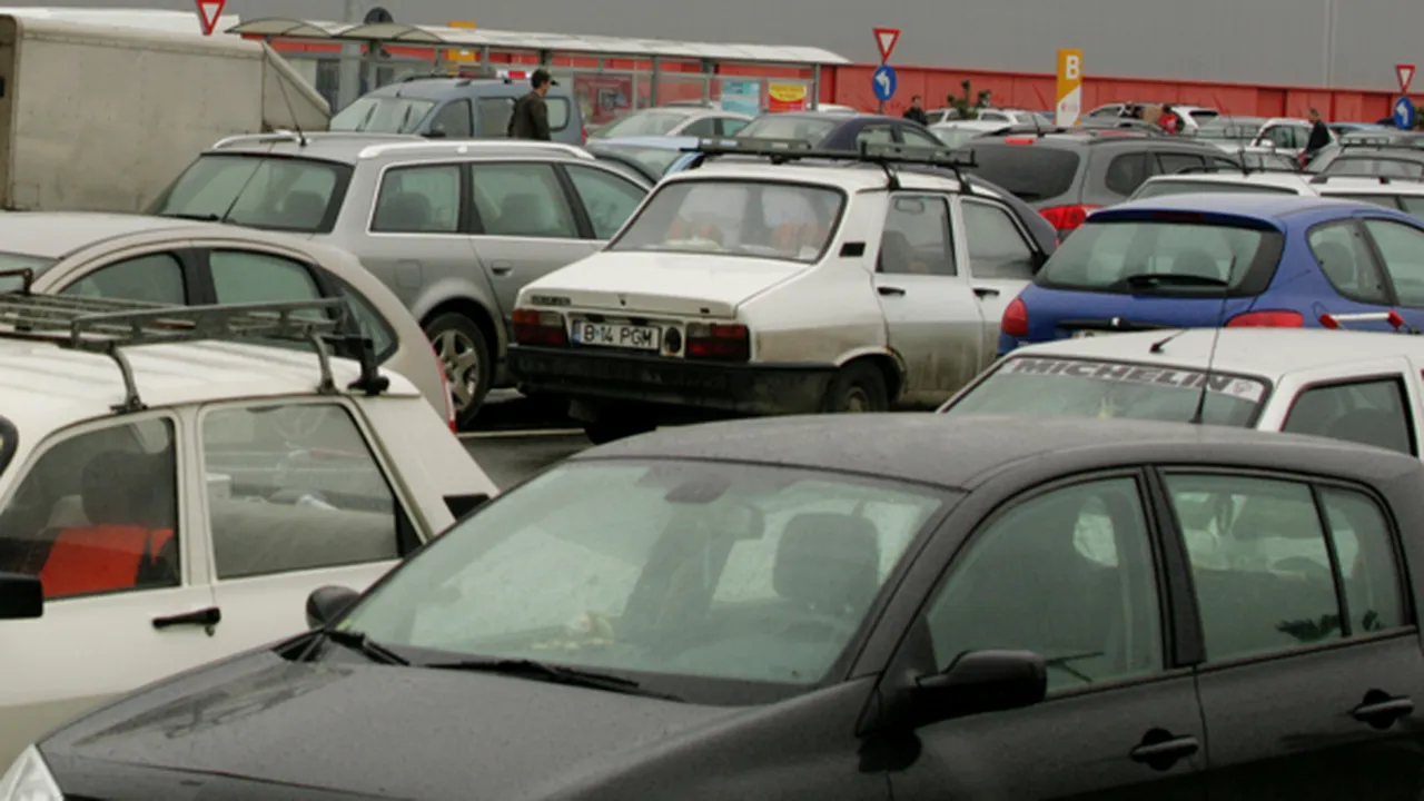 Abonamente între 70 şi 100 lei pe lună pentru parcările municipalităţii