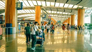 Un nou stiudiu arată că 15% dintre tineri ar pleca definitiv din ţară