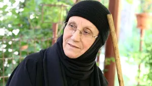 Maica Siluana a murit. Sicriul cu trupul său a fost depus la o biserică din centrul oraşului Iaşi