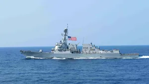 Casa Albă: Navele de război americane care tranzitează strâmtoarea Taiwan sunt în concordanţă cu politica americană
