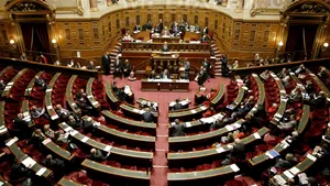 Senatul Franţei a adoptat o rezoluţie privind recunoaşterea Palestinei