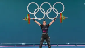 Halterofila română Mihaela Valentina Cambei a câştigat medalia de argint la haltere