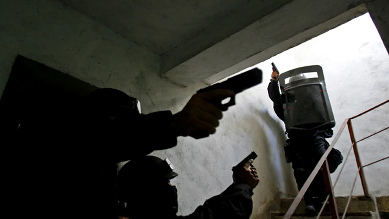 Unul dintre membrii clanului Corduneanu, reţinut pentru camătă şi şantaj