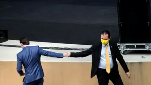 Alegerile din PNL Timişoara: îmbrânceli şi înjurături. De la ce a pornit scandalul dintre cele două tabere