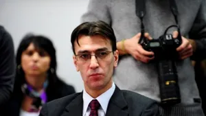 Verificări DNA vizându-l pe judecătorul CSM Adrian Neacşu. Calculatorul i-a fost ridicat din birou