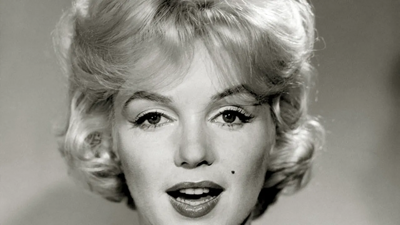 Obiecte din expoziţia dedicată actriţei Marilyn Monroe, furate în drum spre Praga