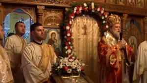 Episcopul Sloboziei şi Călăraşilor le-a spus enoriaşilor, la sfinţirea bisericii, că e doliu după referendum şi nu au voie în altar | VIDEO