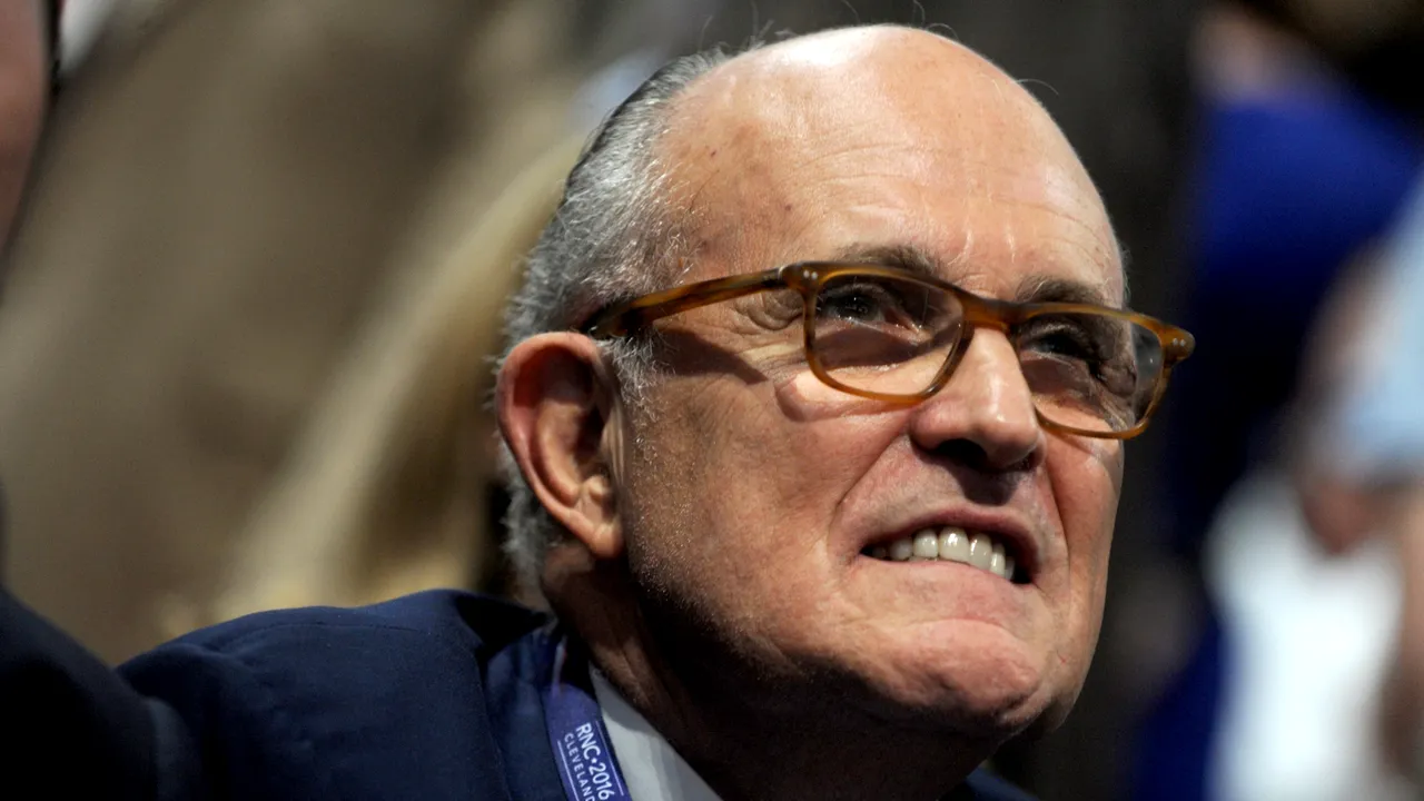 Avocatul lui Trump, Rudy Giuliani, a fost internat în spital cu Covid-19

