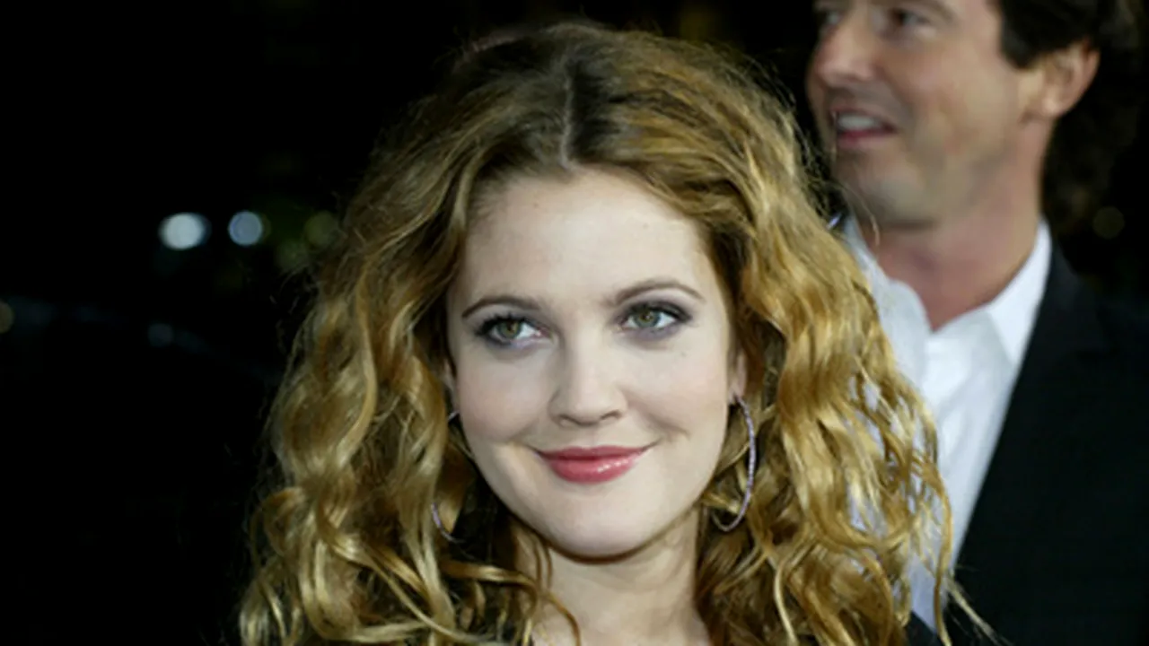 Drew Barrymore nu se teme de bătrâneţe