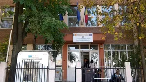 Liceul Theodor Pallady din București, evacuat din cauza mirosului de gaze. Ce au descoperit echipele Distrigaz