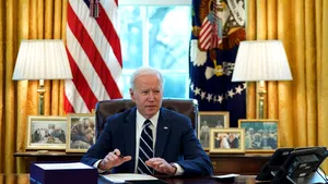 Joe Biden a semnat noul plan de asistenţă financiară, în valoare de 1.900 de miliarde de dolari 