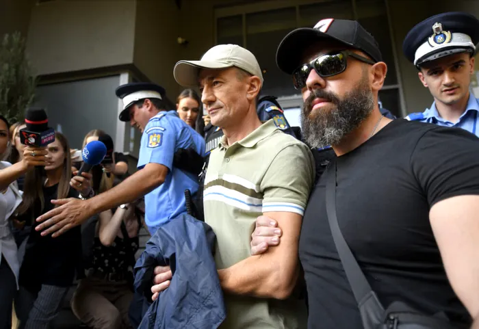 NEWS ALERT Poliția Română anunță OFICIAL predarea lui Alexandru Apostol, fostul șef al Securității din Rep. Moldova, pentru executarea pedepsei de trădare
