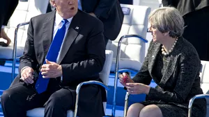 Donald Trump a greşit contul de Twitter al premierului britanic / Mesajul preşedintelui SUA către Theresa May