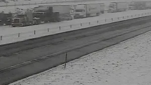 Accidente cu zeci de maşini şi circulaţie în condiţii de iarnă în statul american Wyoming