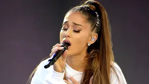 Cântăreaţa Ariana Grande a devenit primul cetăţean de onoare al oraşului Manchester. Cântăreaţa s-a declarat onorată de distincţie
