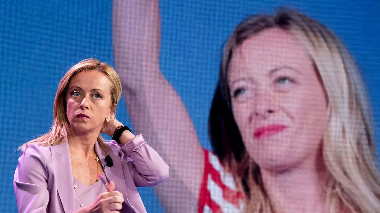Scandal în Italia. Giorgia Meloni, favorită să devină premier, este criticată după ce a postat un video cu o femeie ucraineană violată