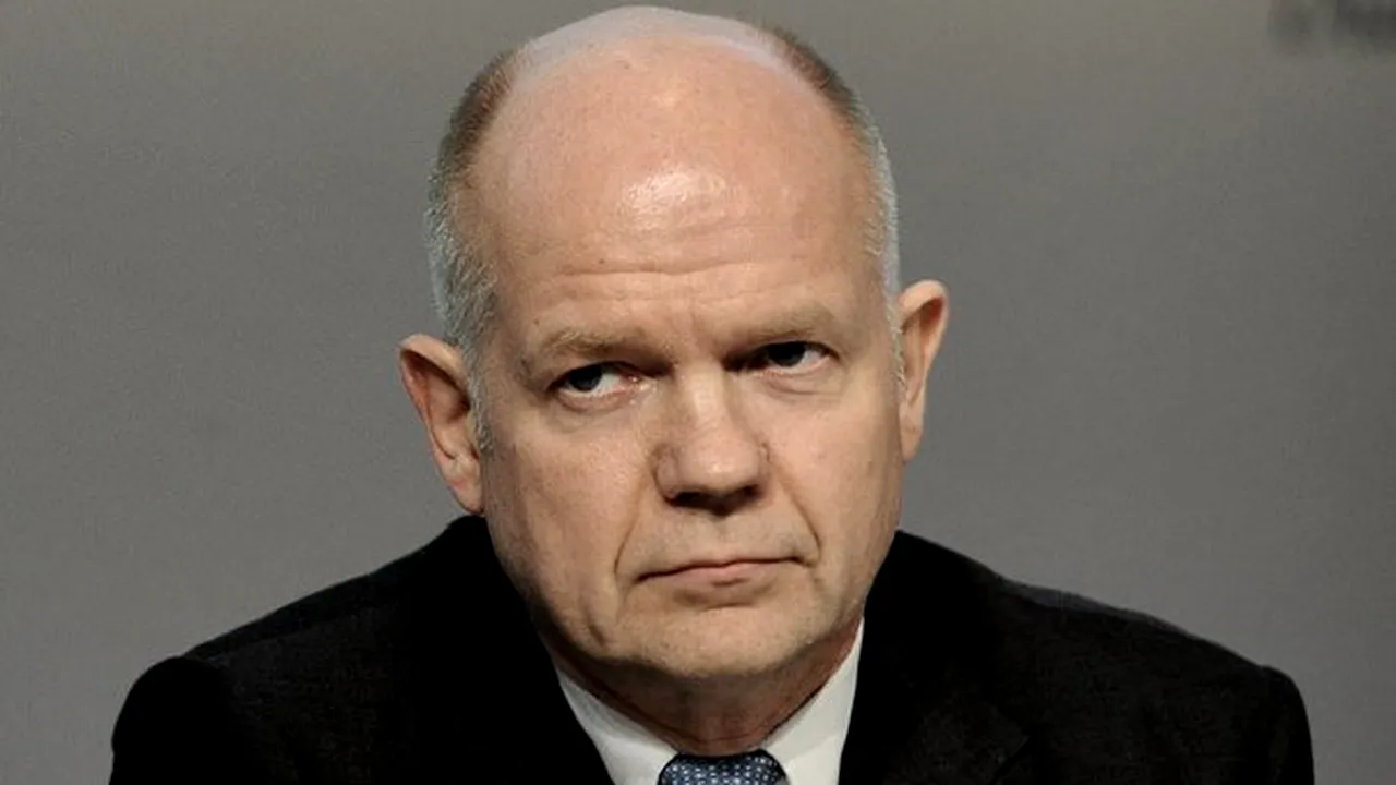 Hague: Nu ar fi în interesul Rusiei să intervină militar în Ucraina