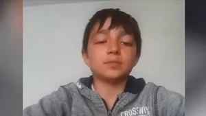 VIDEO Emanuel Bojian, copilul-erou care şi-a salvat surorile din flăcări şi prietenul de la înec