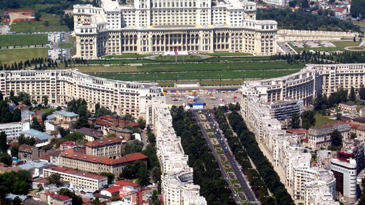 Tariful pentru vizitarea Palatului Parlamentului va creşte de la 15 la 25 de lei