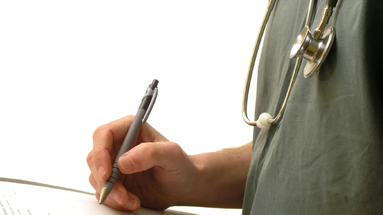 Medicul român care dorea un post în comuna franceză La Motte a obţinut dreptul de a profesa