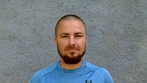 Familia victimei lui Emil Gânj, păzită de poliție după ce fratele acestuia ar fi amenințat-o