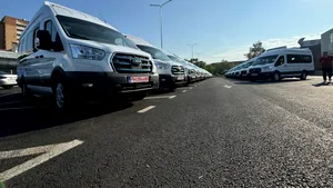 Aveuro International lansează la Câmpina o nouă gamă de microbuze electrice