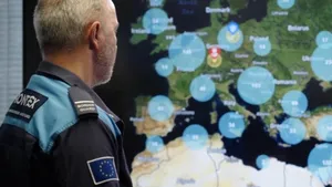 Frontex ar putea deveni o agenție europeană de deportare, apropiată de modelul ICE din SUA. Ce schimbare majoră pregătește Bruxelles-ul