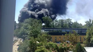 UPDATE: Incendiul din cartierul Floreasca din Capitală a fost stins - GALERIE FOTO, VIDEO