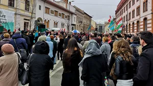 Primarii din Sfântu Gheorghe şi Odorheiu Secuiesc, amendaţi pentru că nu au arborat steagul României, de „Ziua Maghiarilor de Pretutindeni”