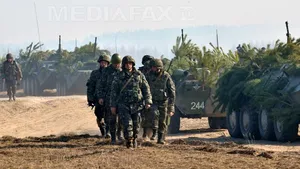 CRIZA DIN UCRAINA: Armata, acuzată de insurgenţi proruşi că a utilizat ARME CHIMICE în Doneţk. AVERTISMENTUL Rusiei