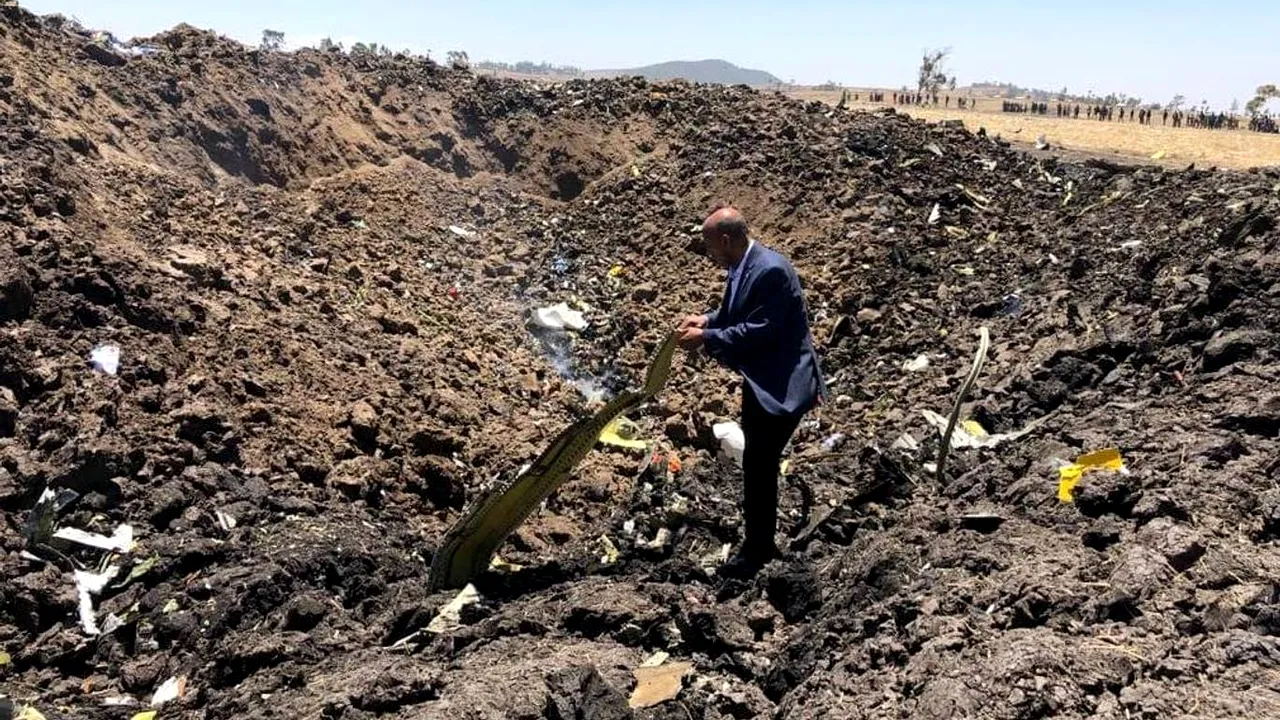 Un avion al companiei Ethiopian Airlines s-a prăbuşit cu 149 de pasageri la bord, după decolare/ Nu există niciun supravieţuitor