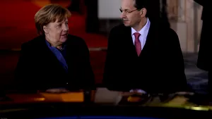 Declaraţie surprinzătoare dată de Merkel în conflictul dintre UE şi Polonia. „Neînţelegerile politice nu se pot rezolva prin procese în instanţă. Tonul negativ faţă de Polonia nu e bun”