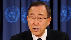 Ban Ki-moon cere încetarea imediată a ofensivei israeliene în Fâşia Gaza