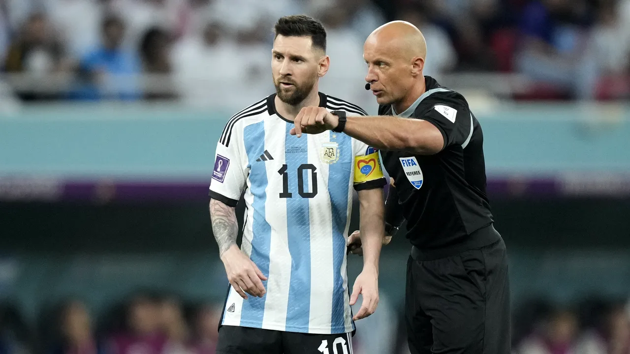 Marciniak va rămâne arbitru pentru finala Ligii Campionilor după ce şi-a cerut scuze, anunţă UEFA