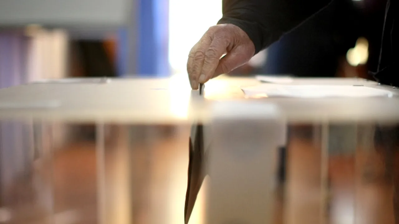 Plângere penală pentru fraudă la vot în diaspora