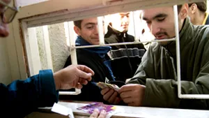 Accesul la meciul Gloria Buzău - Rapid, pe bază de bilet şi act de identitate