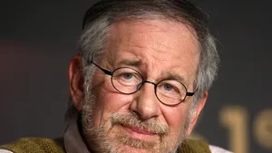 Steven Spielberg, premiat pentru apărarea drepturilor omului