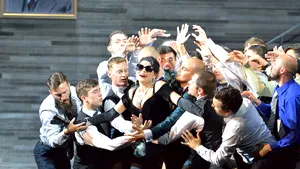 La cererea publicului, Văduva Veselă, în regia lui Andrei Şerban, revine pe scena Operei Naţionale Bucureşti în 1,2,3 şi 4 decembrie - VIDEO 