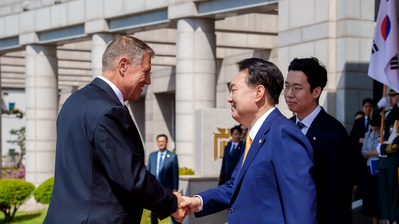 Klaus Iohannis, primit de preşedintele Republicii Coreea, Yoon Suk-yeol
