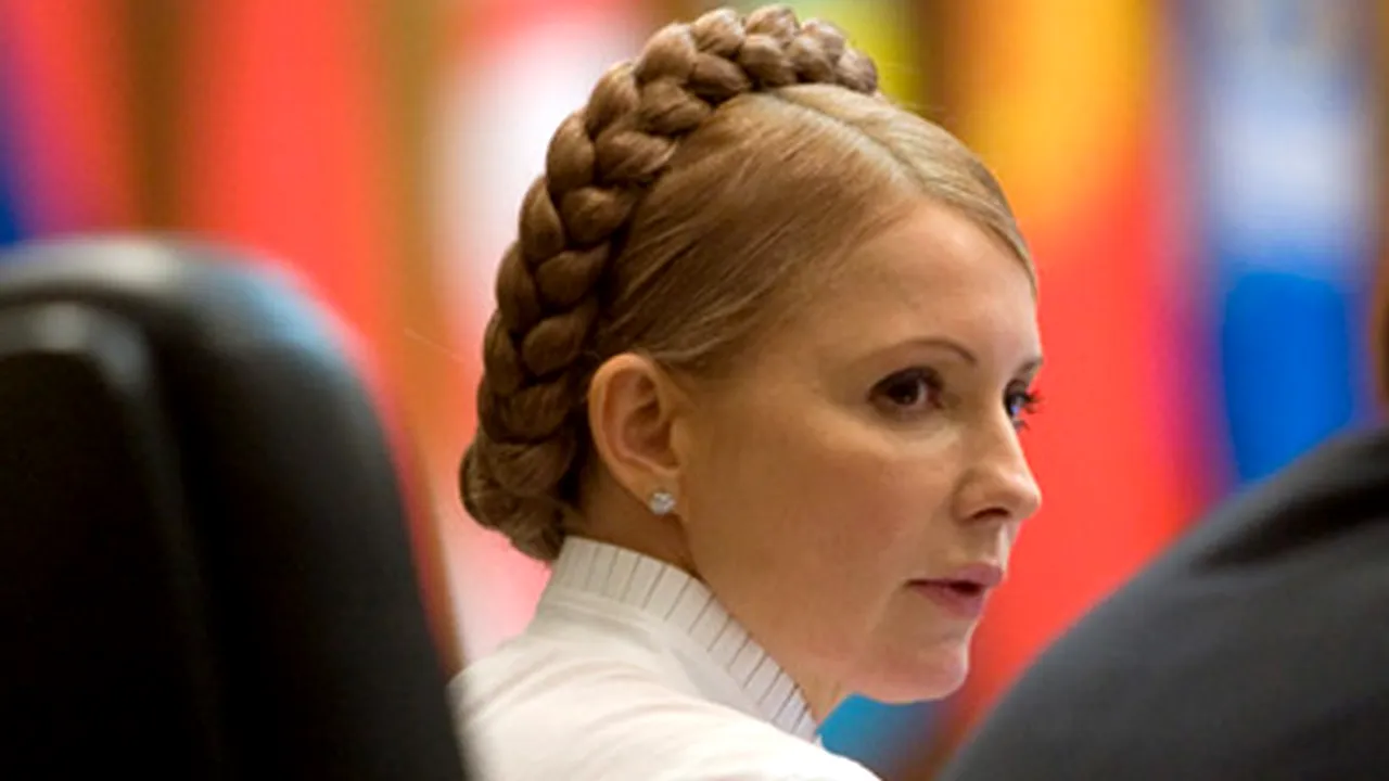 Coaliţia parlamentară care o susţinea pe Iulia Timoşenko s-a destrămat