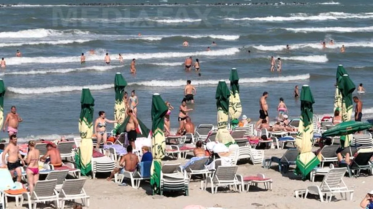 Studiu privind turiştii români: Circa 17% alocă peste 4.000 lei pentru vacanţă în 2015