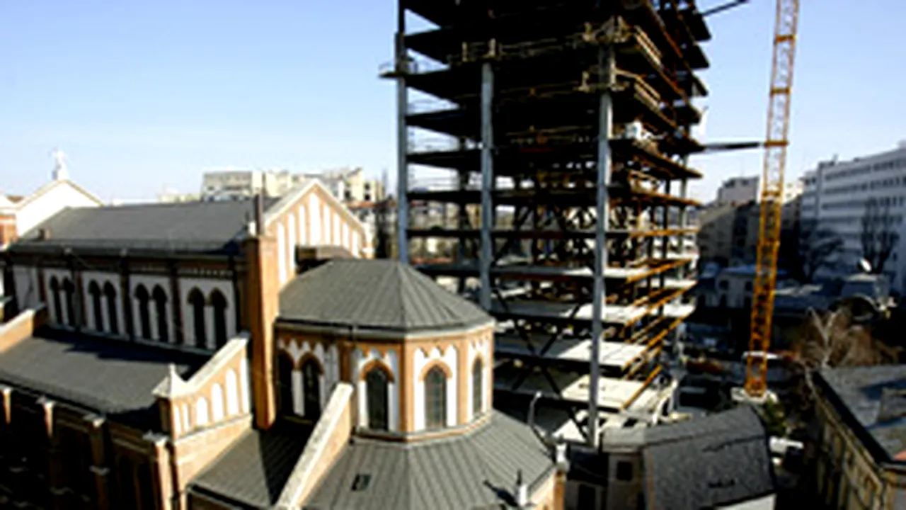 Lucrările la Cathedral Plaza pot fi oprite de ISC
