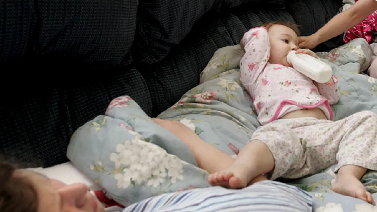 Romania Slashes Child-Rearing Benefits By 25% Starting June 1 – PM Adviser