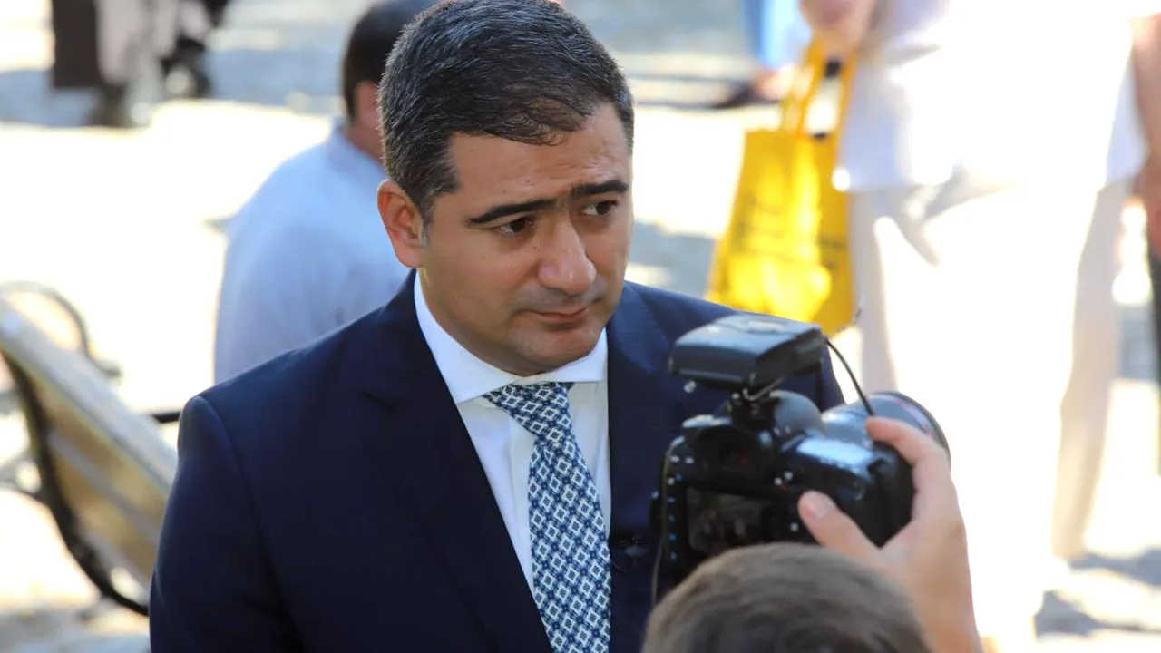 Viceprimarul Sectorului 2 vrea să facă saltul la funcţia de primar: „Am primit oferte de la mai multe partide”. Din partea cărei formaţiuni va candida