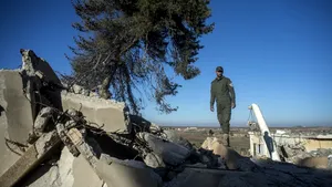 Stat Islamic a părăsit zona din apropierea frontierei între Liban şi Siria. Prima dată când SI cade de acord public să fie evacuat forţat de pe un teritoriu controlat